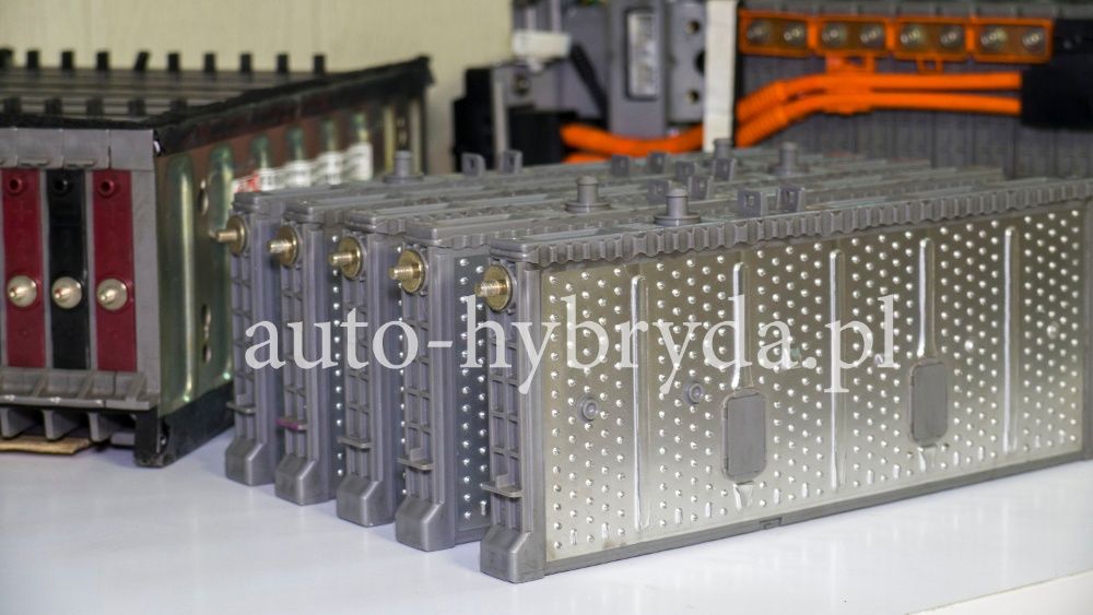 Naprawa Regeneracja Baterii Hybrydowych Toyota Prius Auris Lexus ogniw