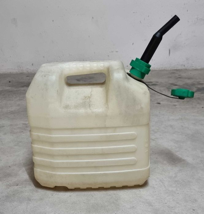 Jarricans de 20 L para combustíveis