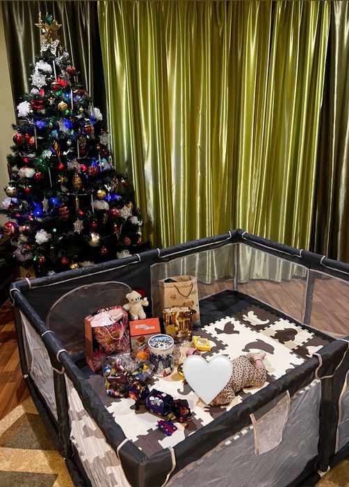 Манеж дитячий ( вживаний )