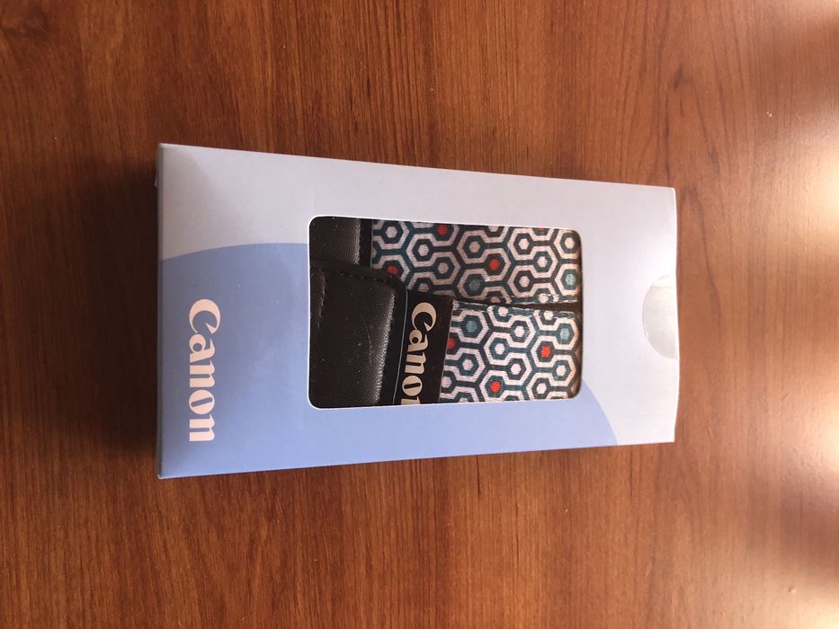 Câmera fotográfica Canon EOS 200D + bolsa