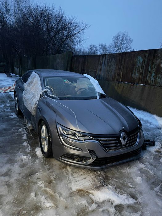 Renault Talisman під відновлення