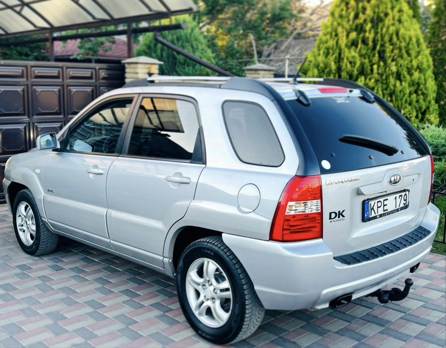 Продам  Киа Спортейдж 2,0 Дизель Полный привод  Автомобиль Полностью Обслужен В идеальном состоянии ТОРГ ДЛЯ ЗСУ