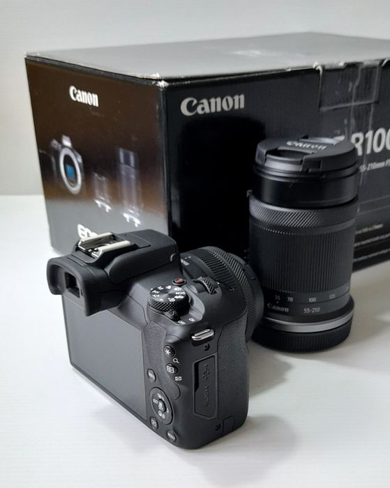 Kit Canon R100 com 2 objectivas (NOVO)