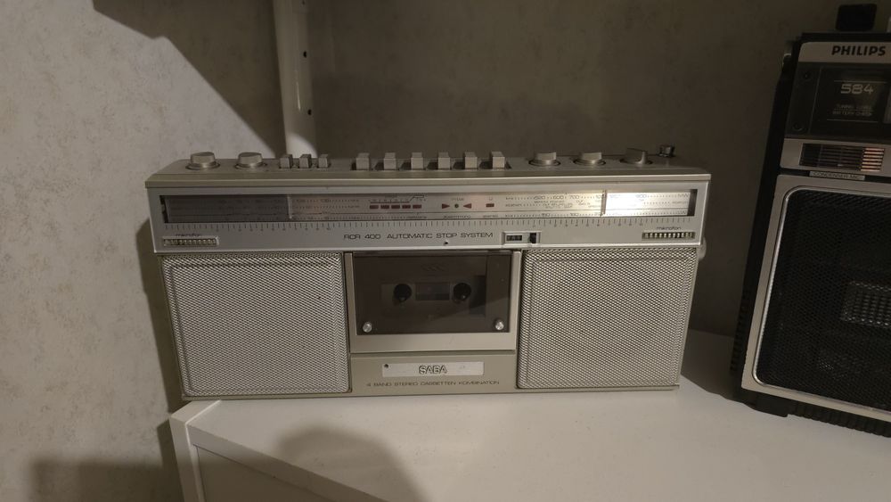 Кассетный магнитофон Sanyo, Philips