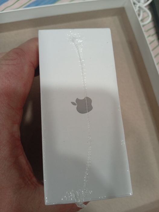 AIRPODS PRO  novos aplle
