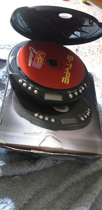 Продам дисковый плеер