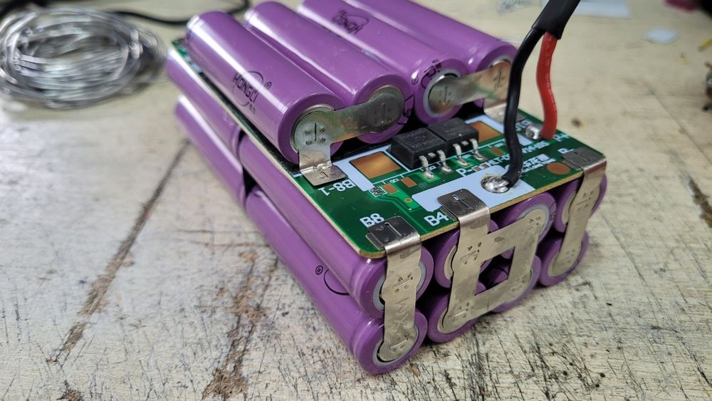 Аккумулятор 10s4p 9Ач 36v bms 30a