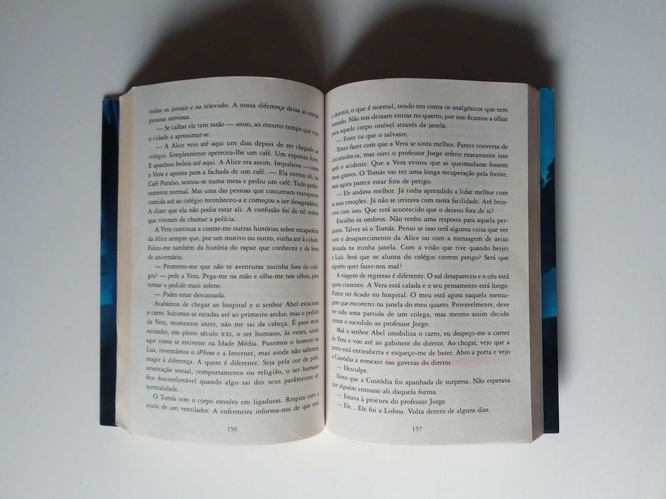 Livro "Colégio do Templo", de Nuno Bernardo, vol. 1