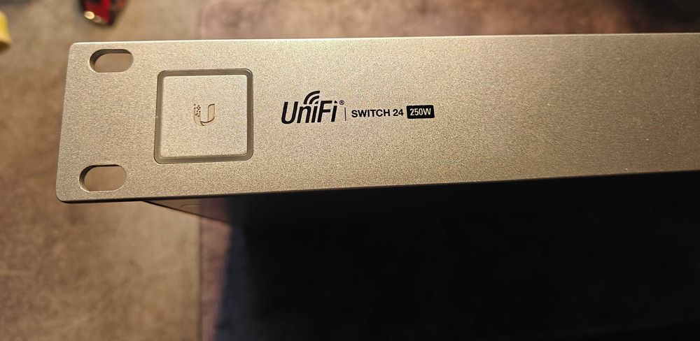 Ubiquiti Poe Switch US-24-250