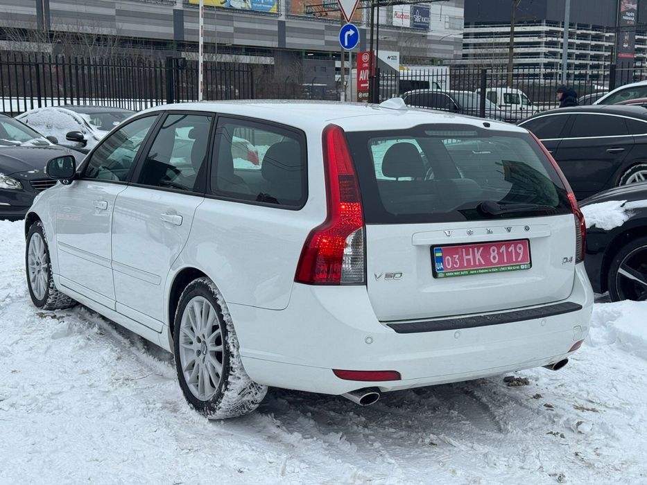 Volvo V50  2.0  D4  автомат з Швейцарії ВІДЕО