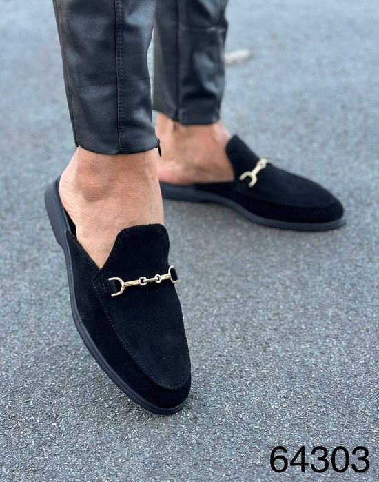 Жіночі шкіряні шльопанці мюлі в кольорах