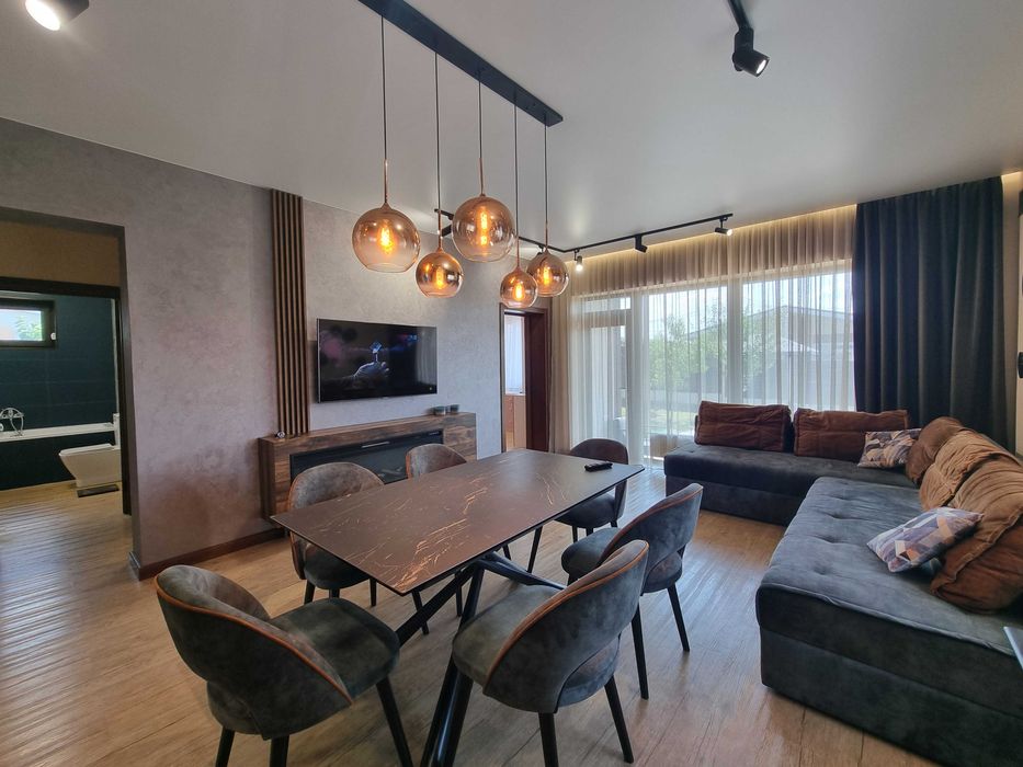 Без комісії будинок у заселеному котеджному містечку, сертифікат+