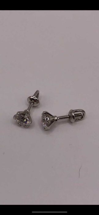 Серьги золото белое бриллианты 1.04 карат сертификат