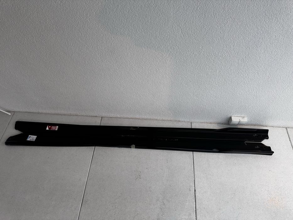 Zestaw splitterów BMW 5 G60
