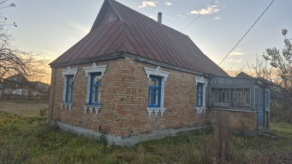 Бабинці - продам будинок неподалік від центру