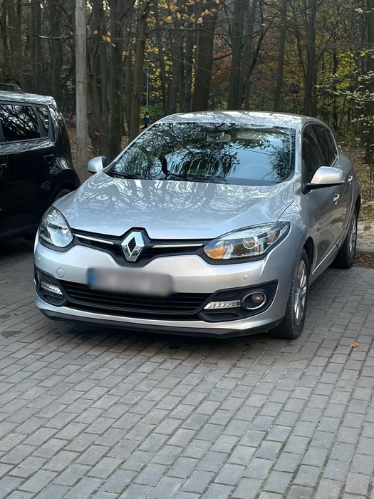 Оренда Авто подобова довготривала автомобіль таксі курʼєр Megan прокат