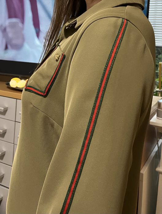 Продам дуже гарну легеньку сукню