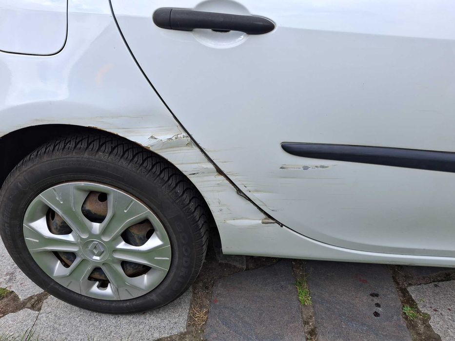 "Biała Strzała" - Renault Clio 1,2 / 2008