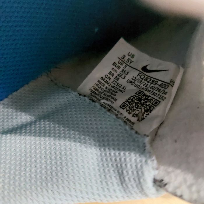 Buty halówki Nike roz. 35.5