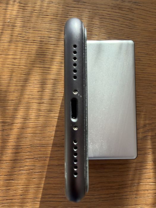 iPhone 11, stan dobry