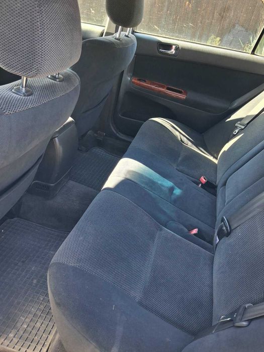 TOYOTA CAMRY fajny stan , super moc 2.4