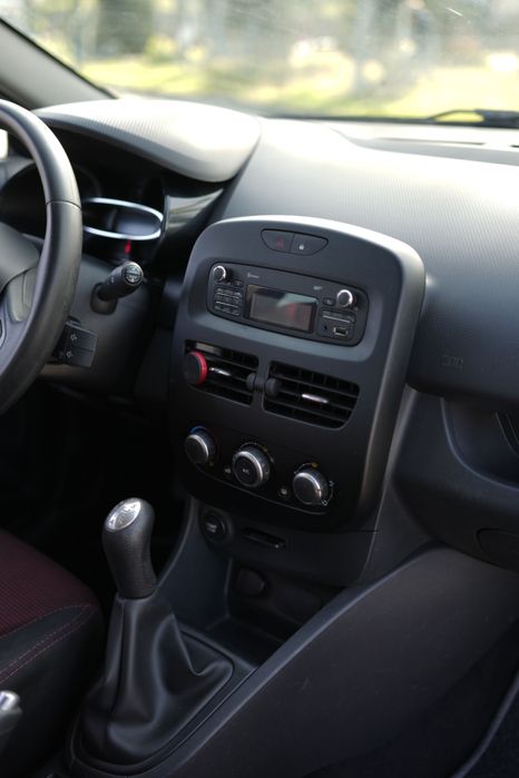 Renault Clio Comercial 1.5 dCi 2015 | Muito Económico | IVA Dedutível