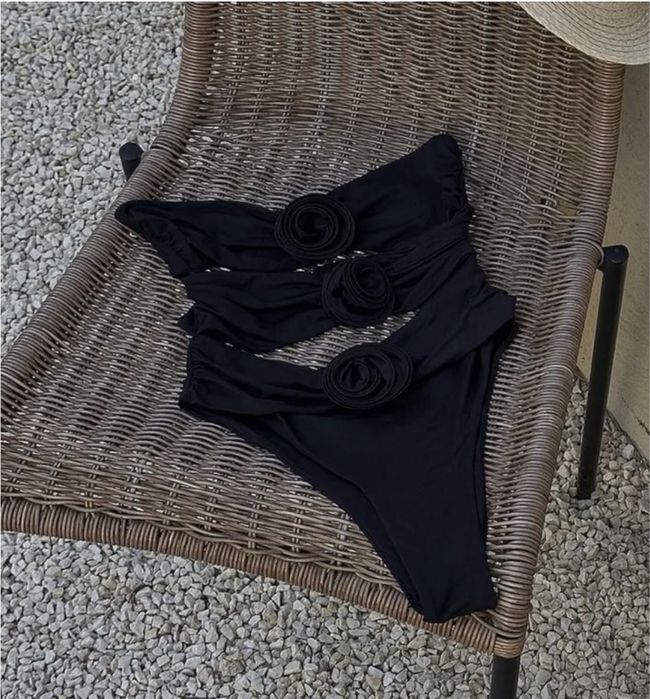 купальник з трояндами в стилі misstic