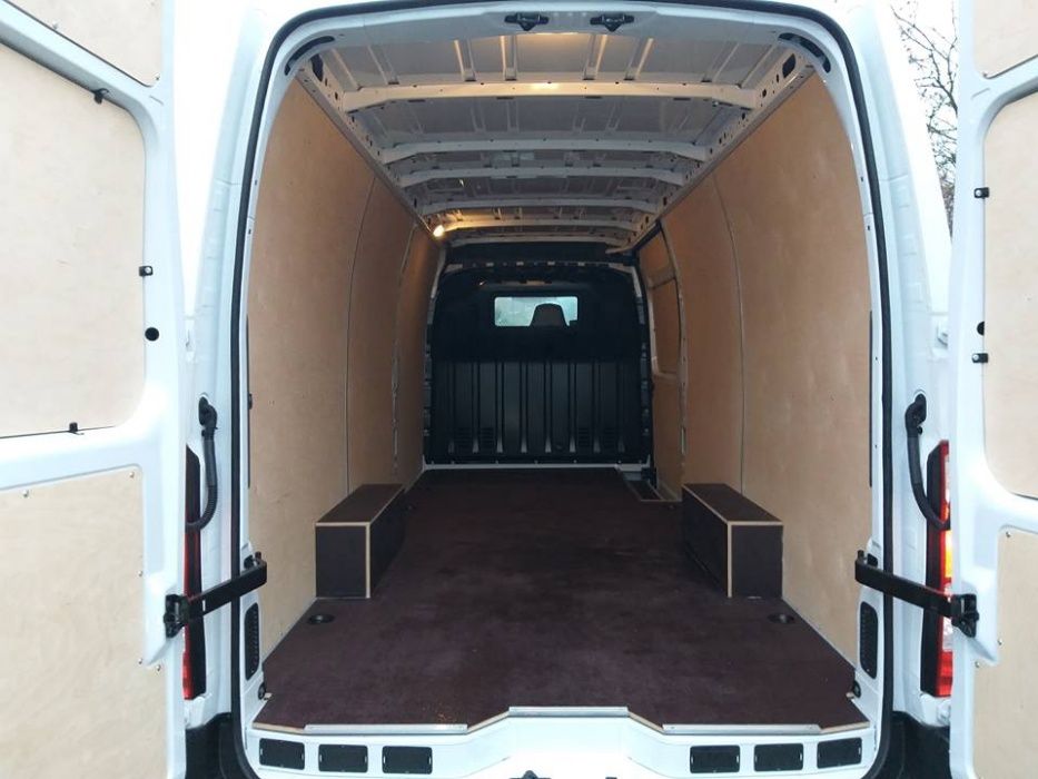Zabudowa busa Mercedes Sprinter, podłoga, ścianki boczne, nadkola
