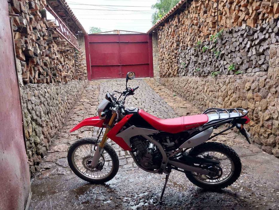 Мотоцикл CRf 250L