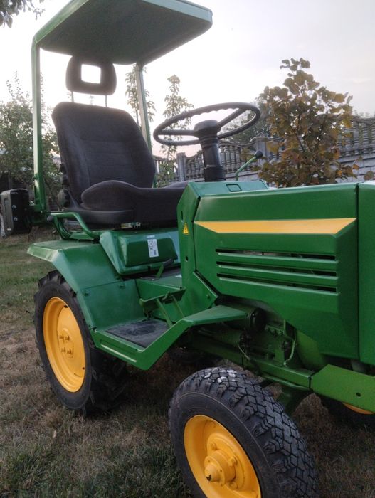 Мінітрактор ХТЗ,КМЗ т-012,т -010.