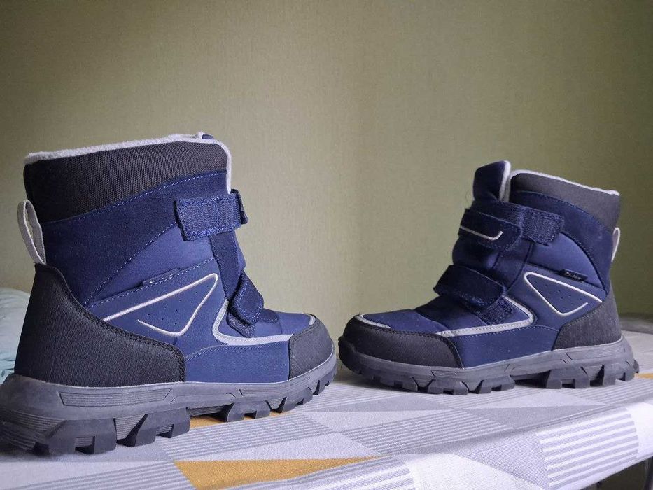 Зимові мембранні черевики з утеплювачем