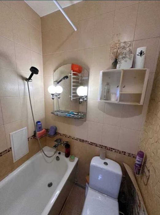 3 кім в цеглі з АВТОНОМКОЮ район РОБОЧА (721111)