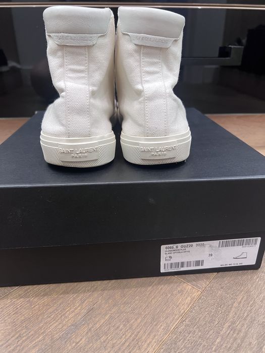 Продам Saint Laurent кеды Malibu оригинал