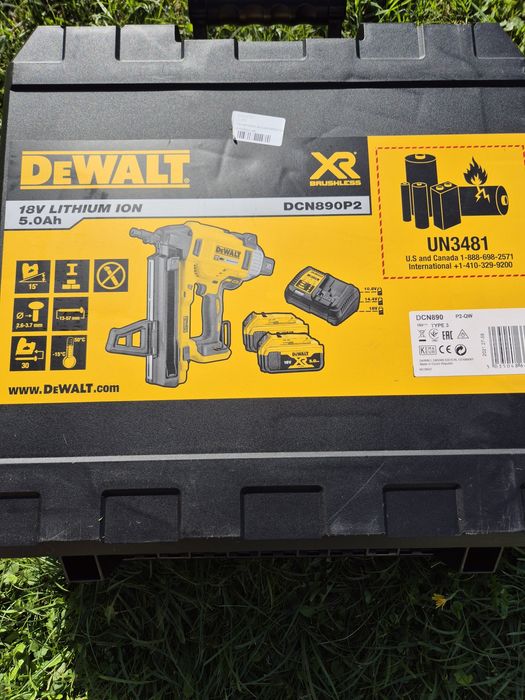 Gwoździarka dewalt nowa