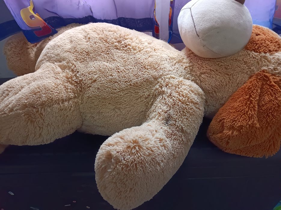 Peluche de grandes dimensões * Cerca de 1,20cm por 1,00cm