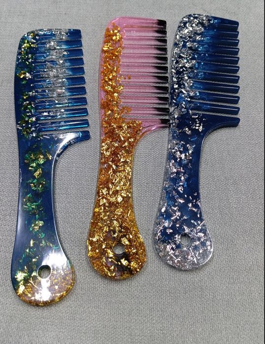 Расческа из эпоксидной смолы