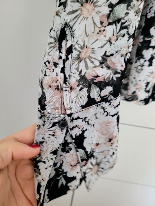 Piękna bluzka Gina Tricot 36 S / 38 M