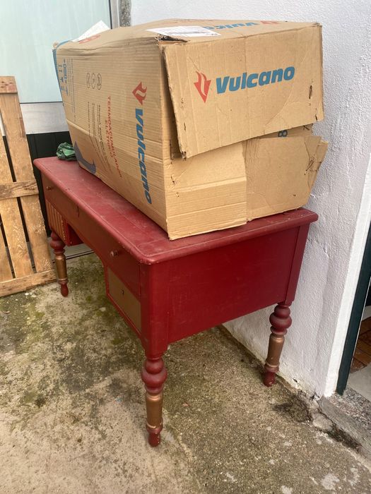 Tocador ,vendo para desocupar