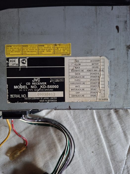 JVC KD-S6060 (CD Receiver)