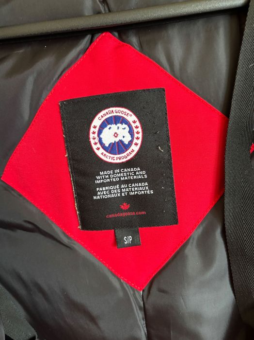 Парка жіноча зимова. Оригінальна Canada Goose
