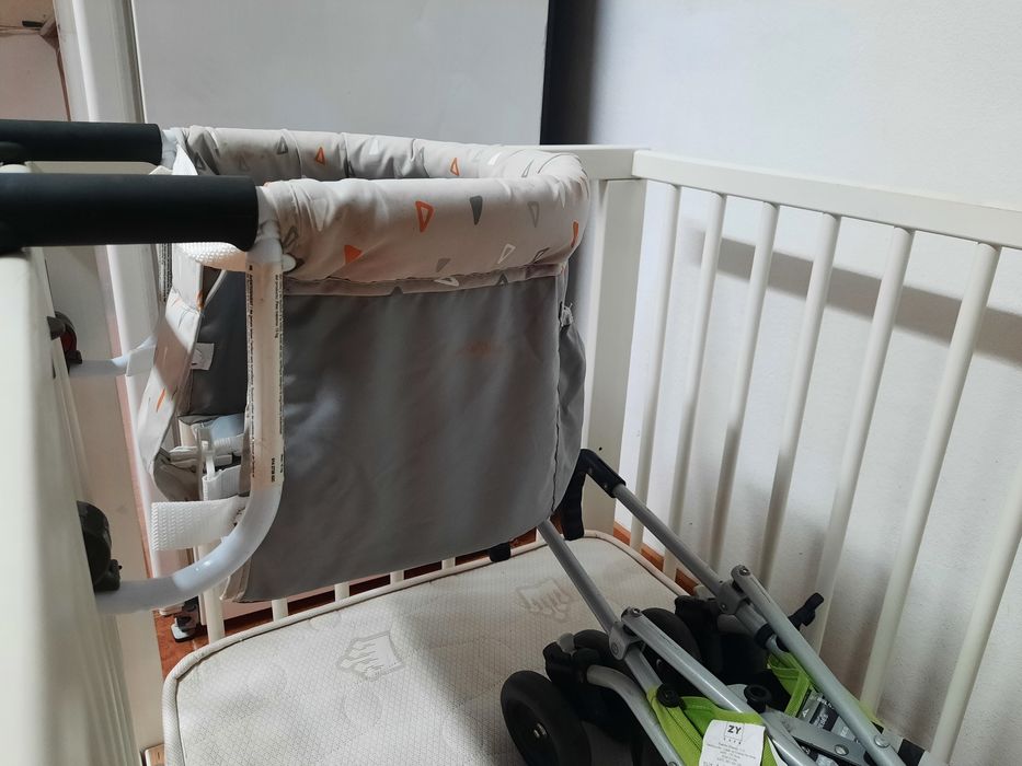 Berço, Carrinho e cadeira de bebé