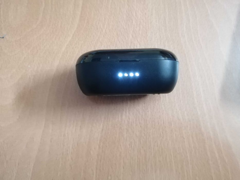 Fones bluetooth como novos