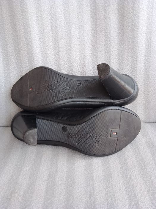 Buty na obcasie Tommy Hilfiger 38