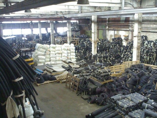 Напольное покрытие резиновое дорожка автодорожка настил полов