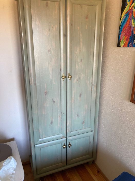 2 szafy i 2 szafki nocne