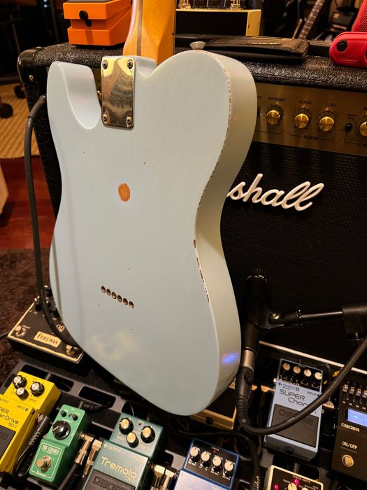 Fender Vintera Road Worn ’50s Telecaster – Sonic Blue