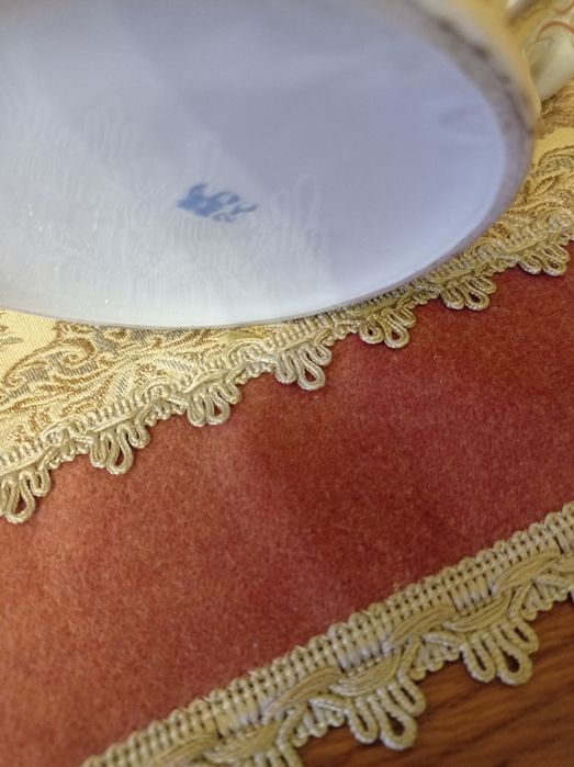 Продам чайник фарфор