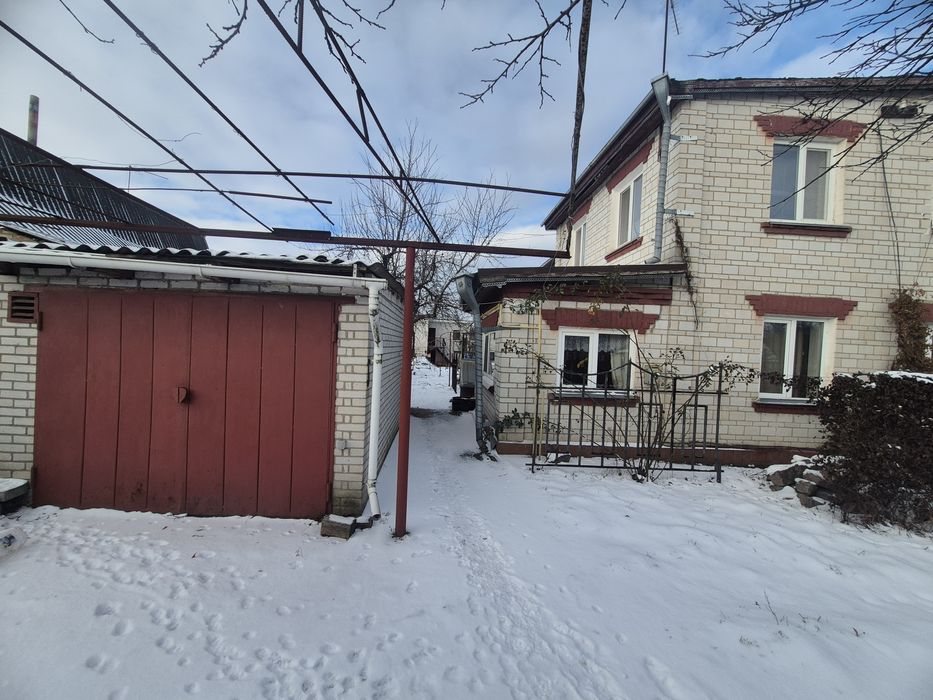 Продам будинок в селі Халеп'я