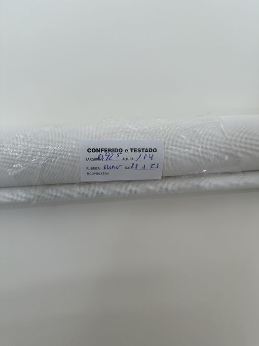 Estore rolo de tela microperfurada TECNOSCREEN