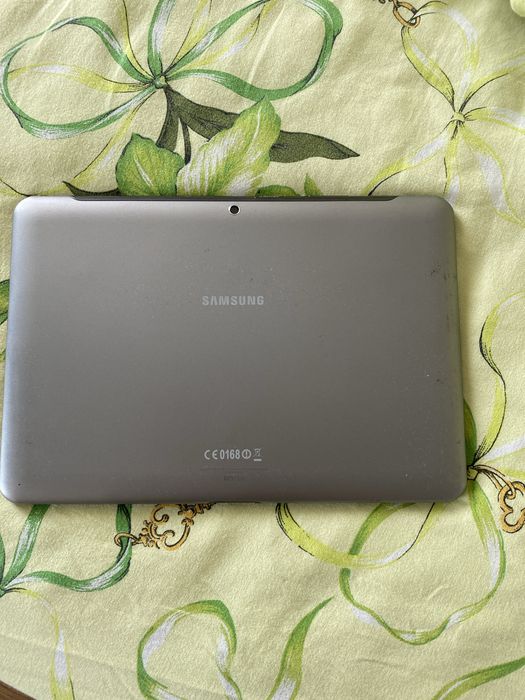 Samsung планшет